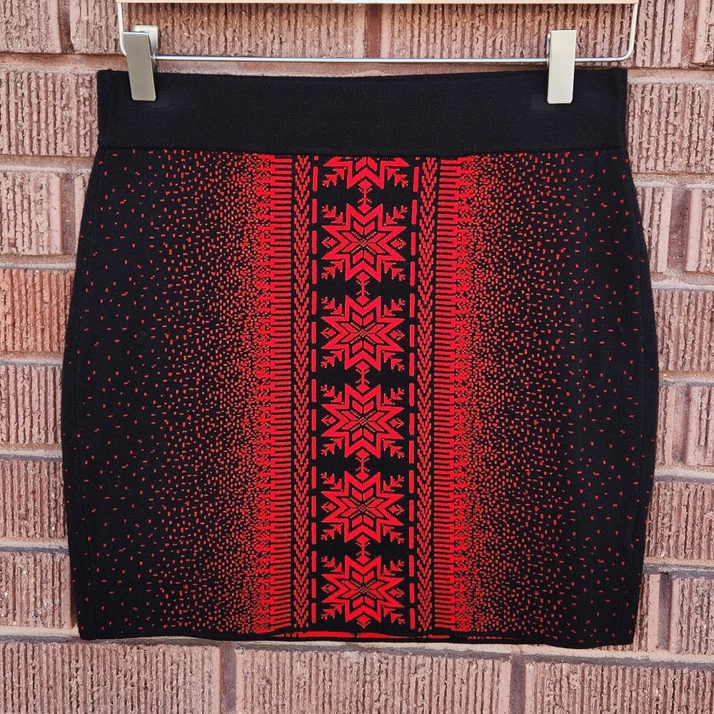 NWOT Krimson Klover Splendor Skirt Fiery Red Geometric Pattern Fitted Size Small